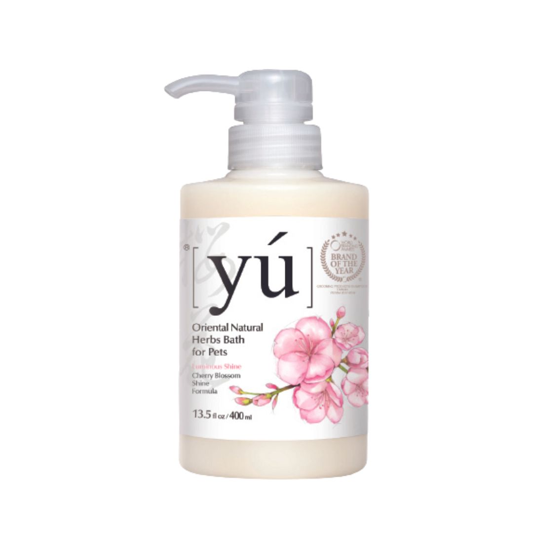 Yu 400ml Cherry Blossom Shine Formula Pet Shampoo